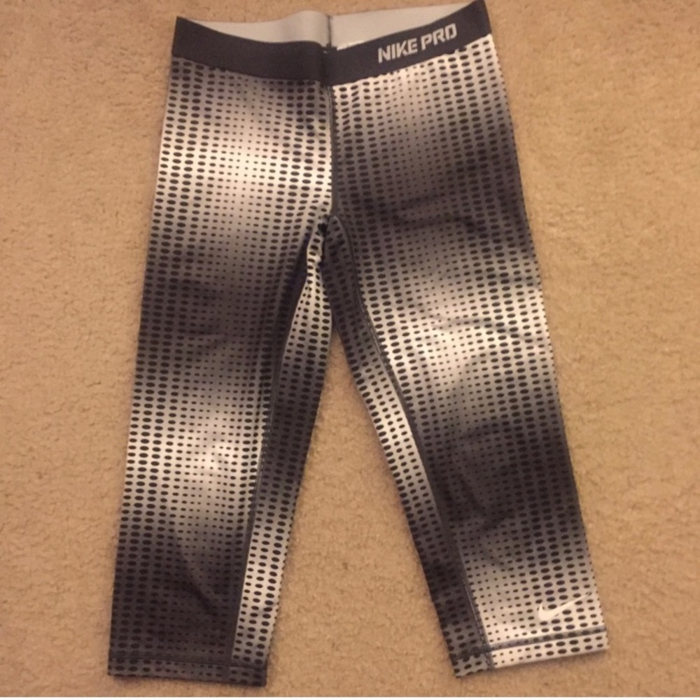 Bundle 2 pair Nike leggings